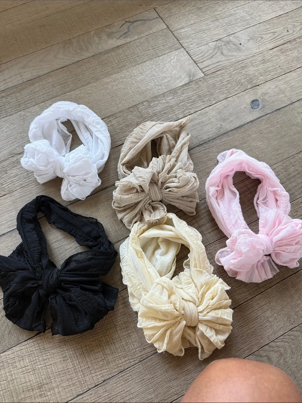Set of 5 Textured Baby  Bows - White, Pink, Yellow, Beige, Black